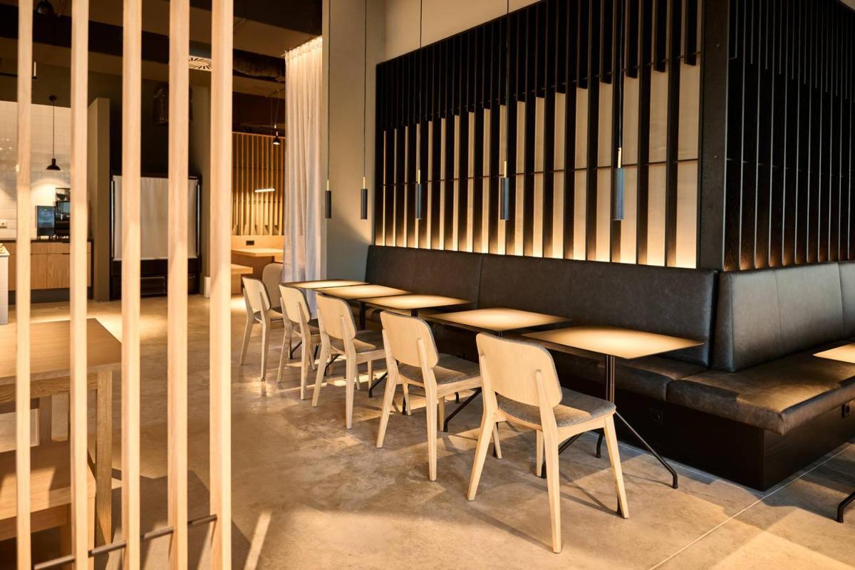 Hotel Zleep Madrid Airport Esterno foto