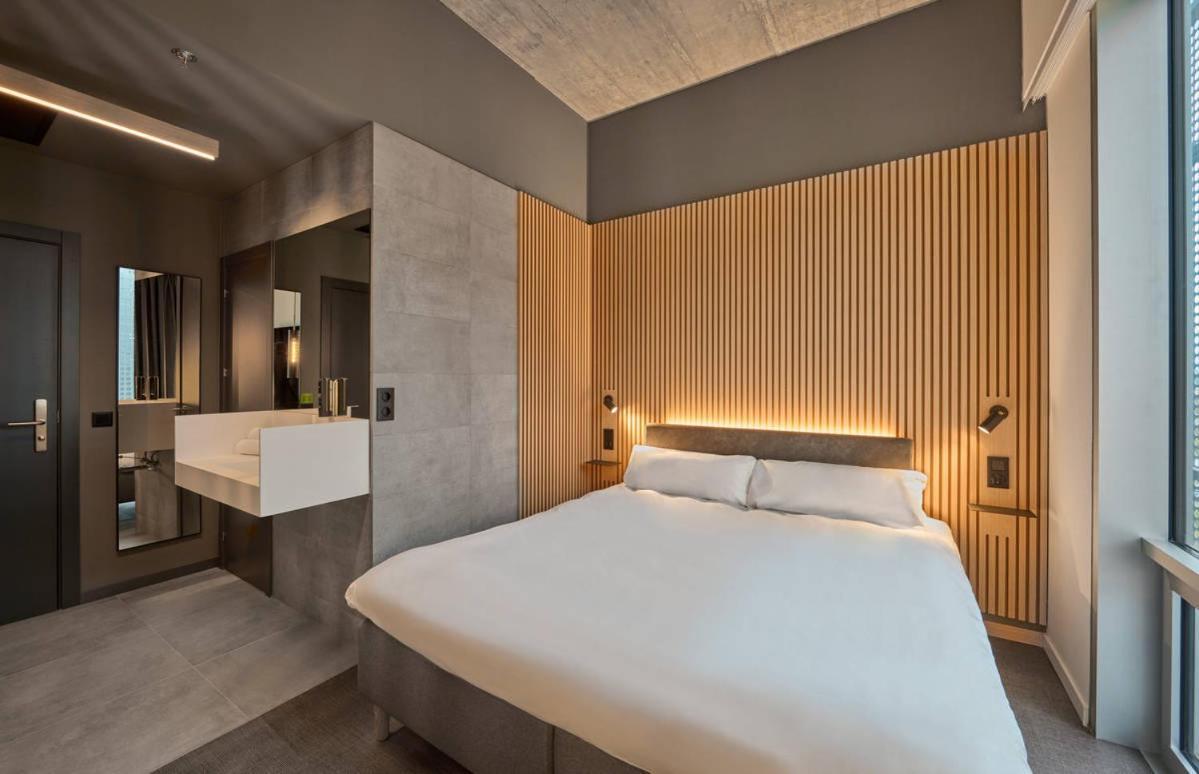 Hotel Zleep Madrid Airport Esterno foto