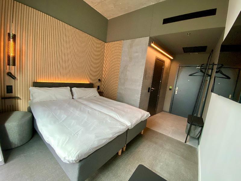 Hotel Zleep Madrid Airport Esterno foto